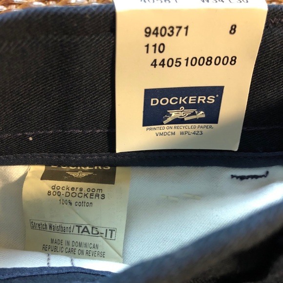 NWT Men’s Docker Individual Fit and Classic Pants - Picture 7 of 16